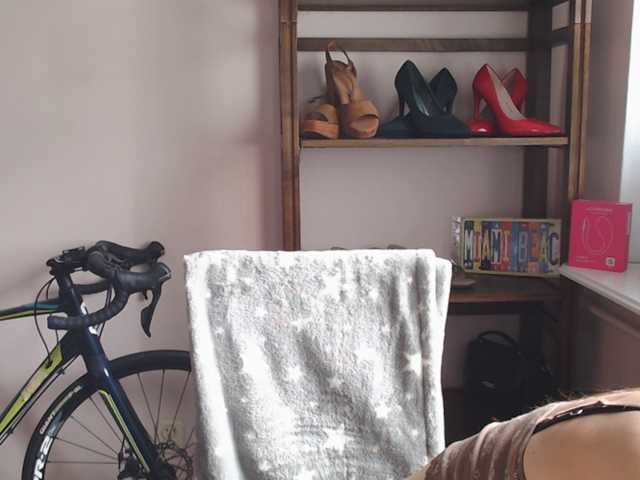 MegiKiss live cam on BongaCams