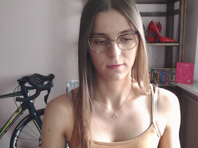 MegiKiss live cam on BongaCams