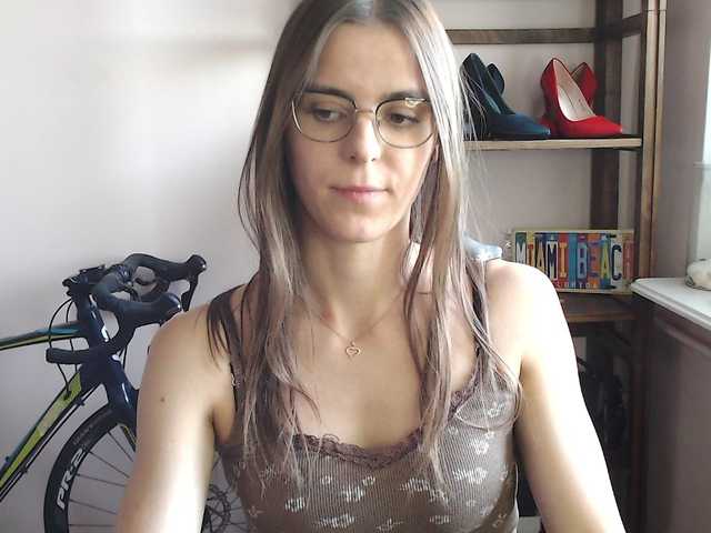 MegiKiss live cam on BongaCams