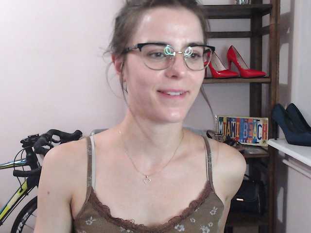 MegiKiss live cam on BongaCams