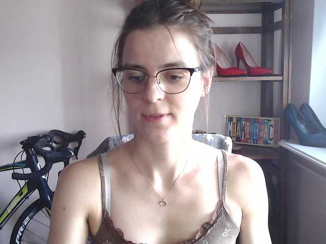 megikiss online