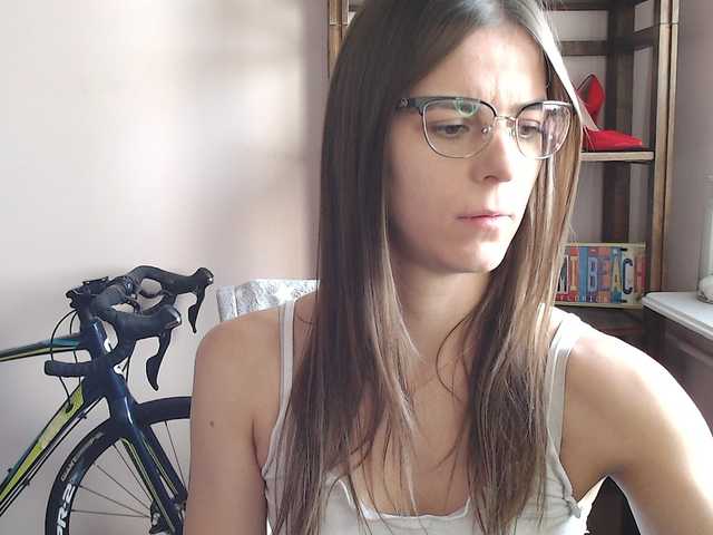 MegiKiss live cam on BongaCams