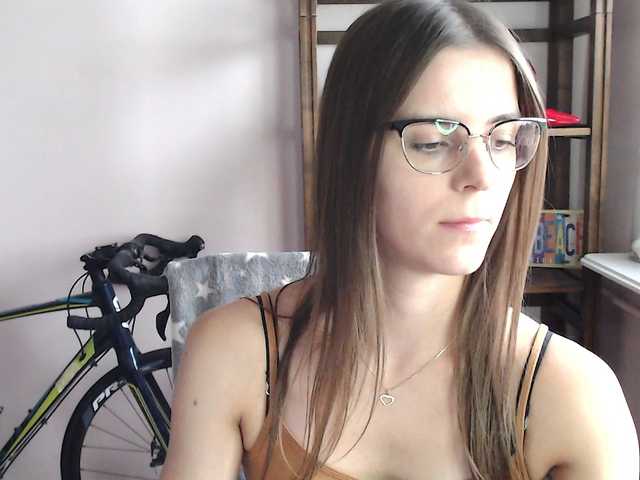 MegiKiss live cam on BongaCams
