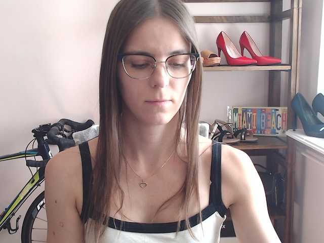 megikiss online