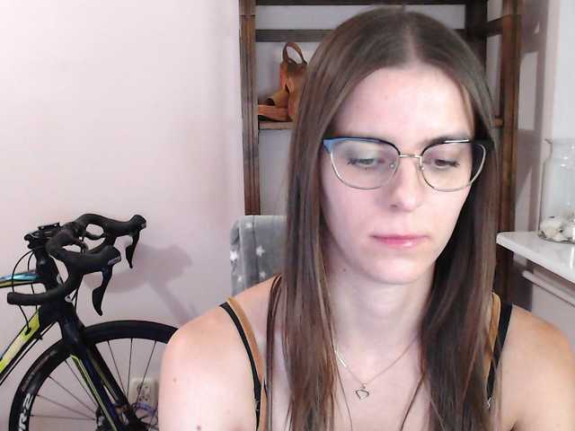 MegiKiss live cam on BongaCams