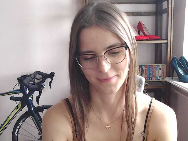 MegiKiss live cam on BongaCams