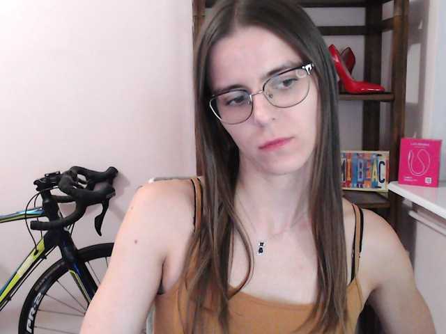 MegiKiss live cam on BongaCams