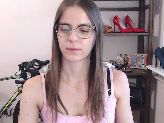 megikiss live sex
