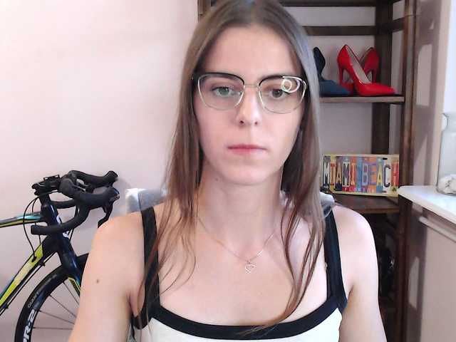 MegiKiss live cam on BongaCams