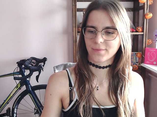 MegiKiss live cam on BongaCams