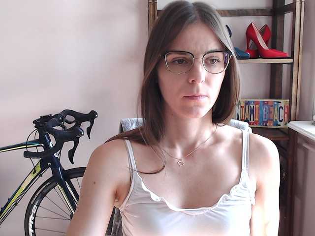 MegiKiss live cam on BongaCams
