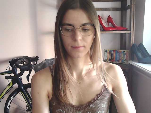 megikiss online