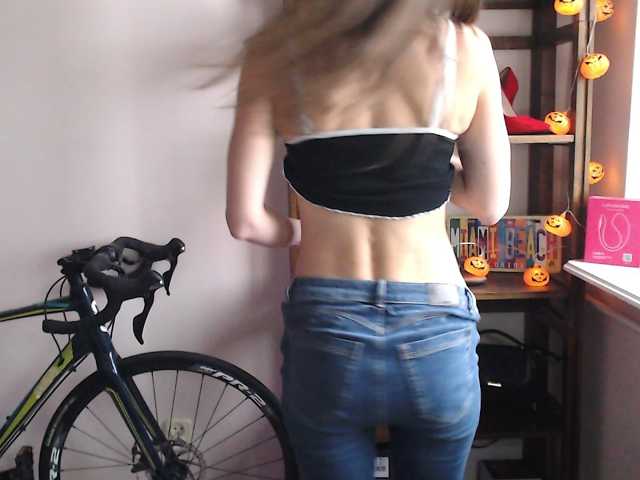MegiKiss live cam on BongaCams