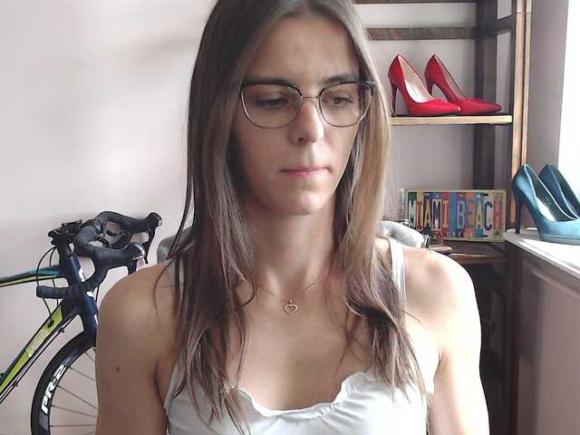 MegiKiss live cam on BongaCams