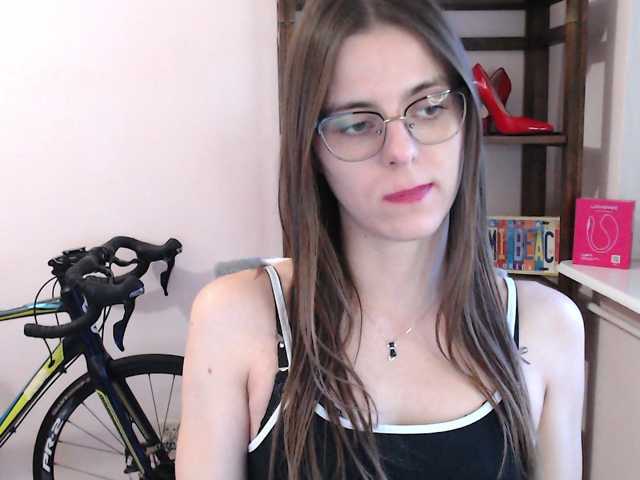 MegiKiss live cam on BongaCams