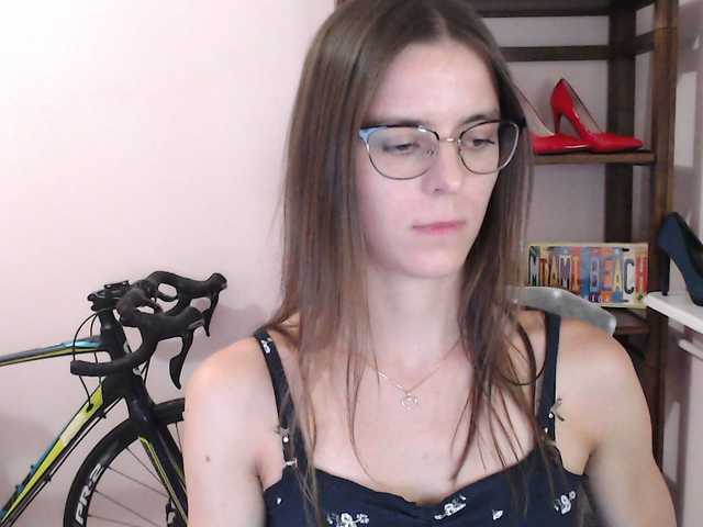 MegiKiss's BongaCams show and profile