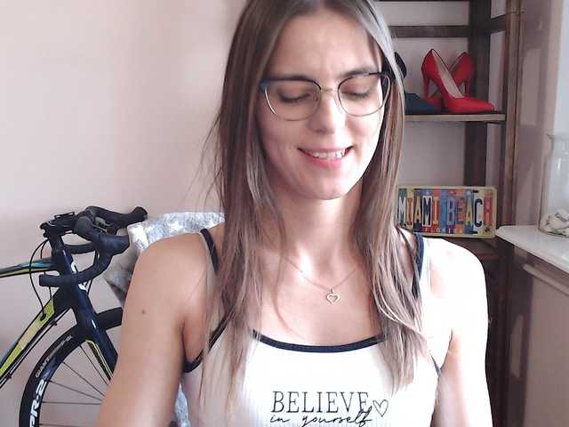 MegiKiss live cam on BongaCams