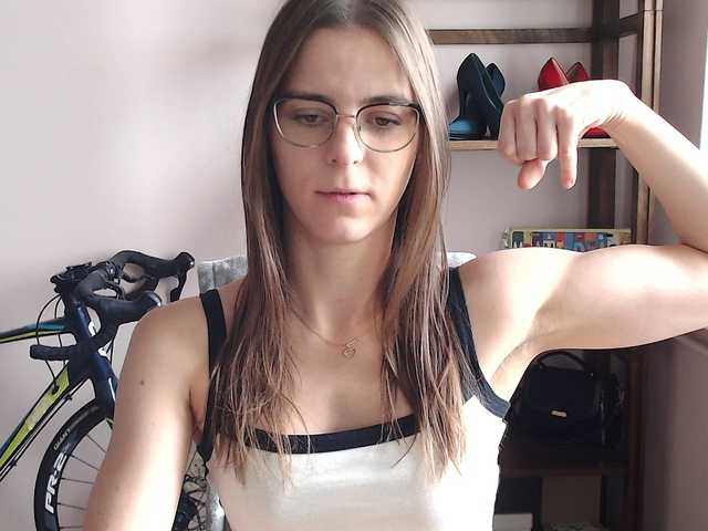 MegiKiss live cam on BongaCams