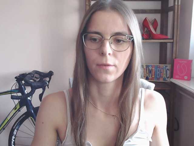 MegiKiss live cam on BongaCams