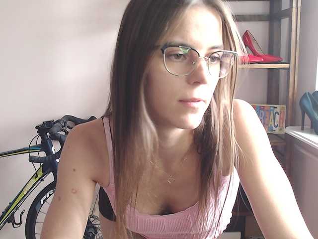 megikiss live sex