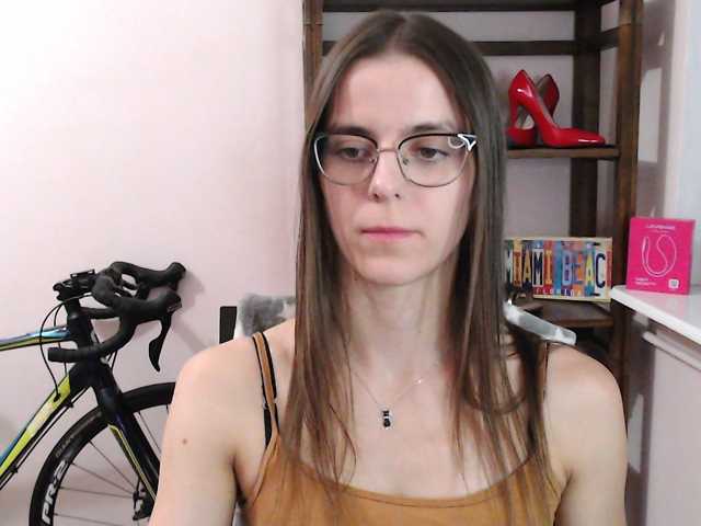 MegiKiss live cam on BongaCams