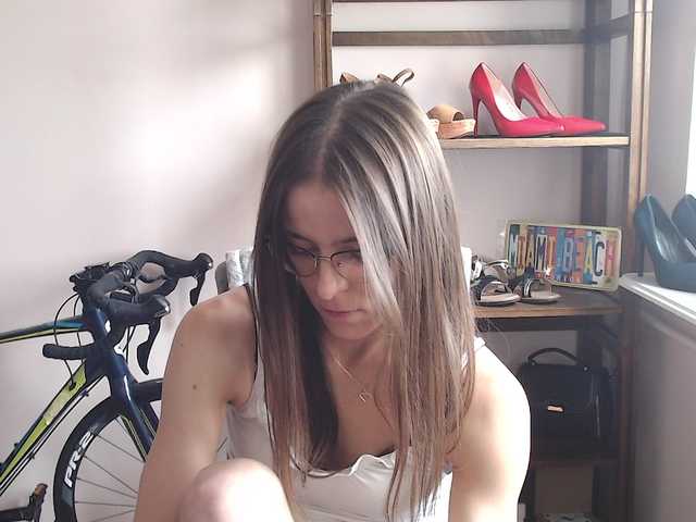MegiKiss live cam on BongaCams
