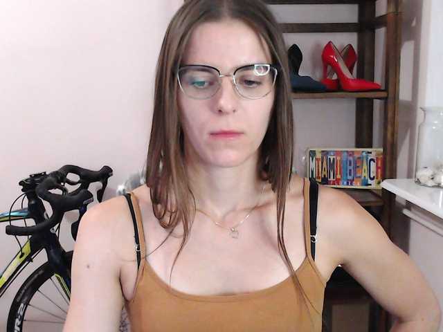 MegiKiss live cam on BongaCams