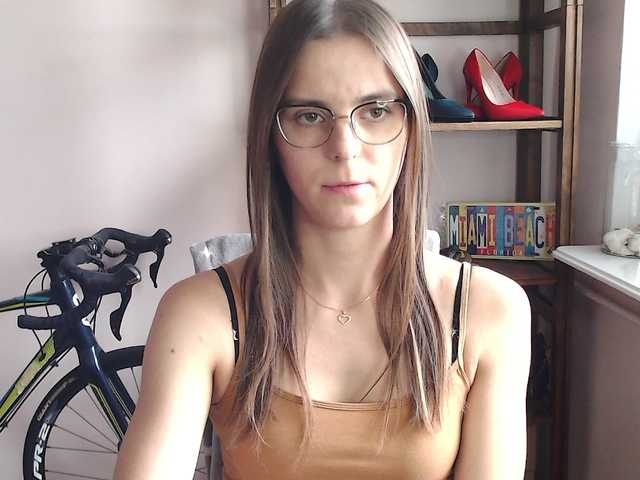 MegiKiss live cam on BongaCams