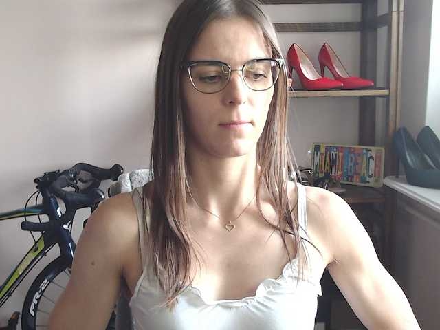 megikiss online