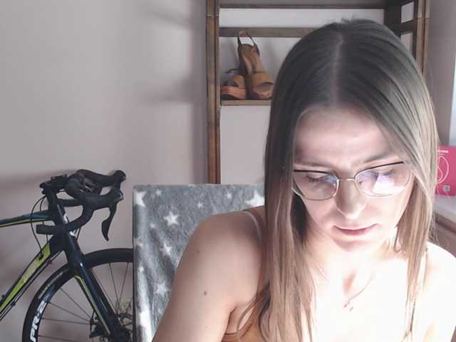 MegiKiss live cam on BongaCams
