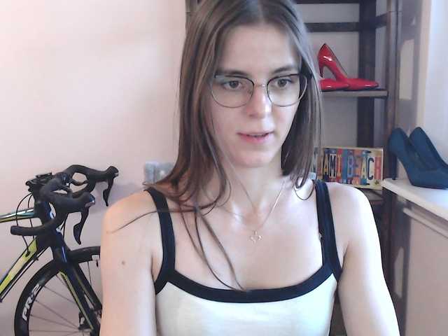 megikiss online