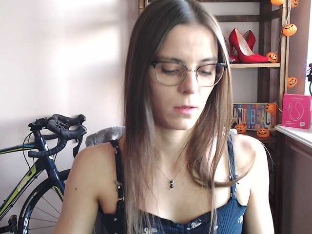 MegiKiss live cam on BongaCams