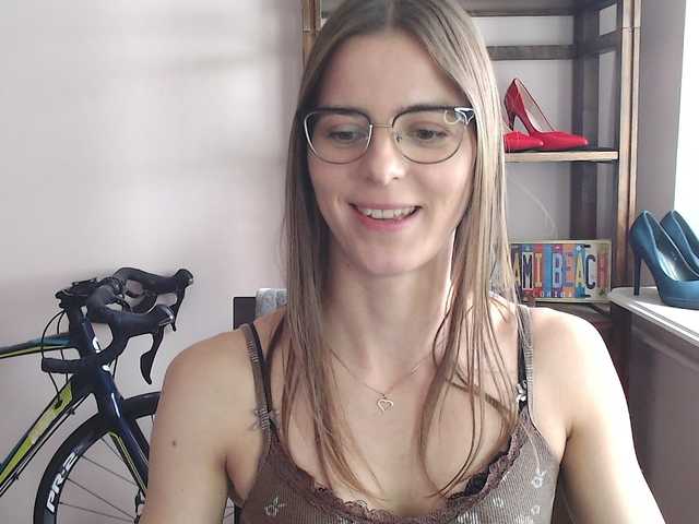 MegiKiss live cam on BongaCams