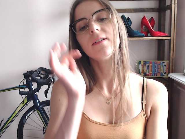 MegiKiss live cam on BongaCams