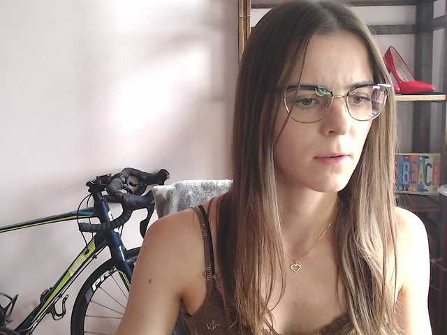 MegiKiss live cam on BongaCams