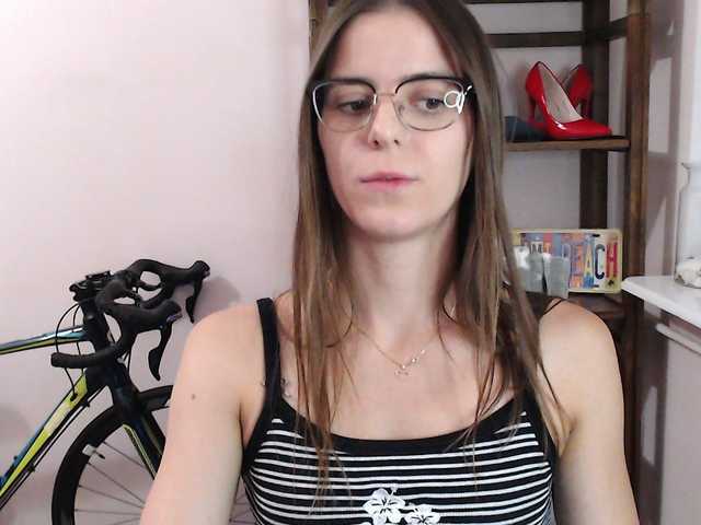 MegiKiss live cam on BongaCams