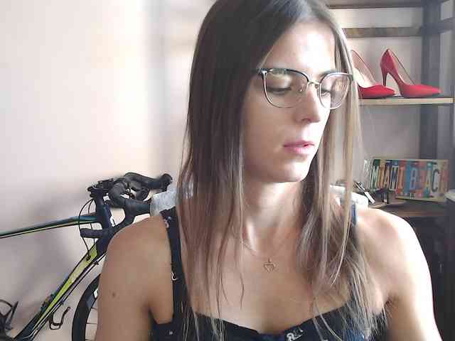 MegiKiss webcam