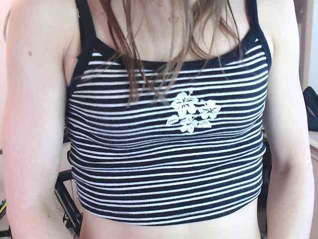 MegiKiss webcam