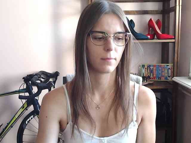 MegiKiss webcam