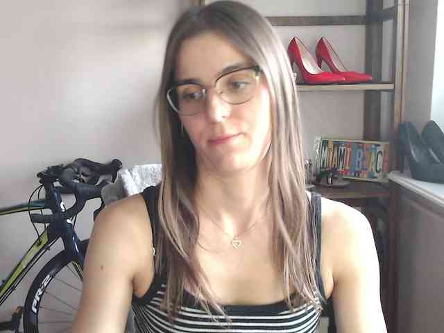 MegiKiss webcam