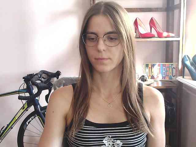 MegiKiss webcam