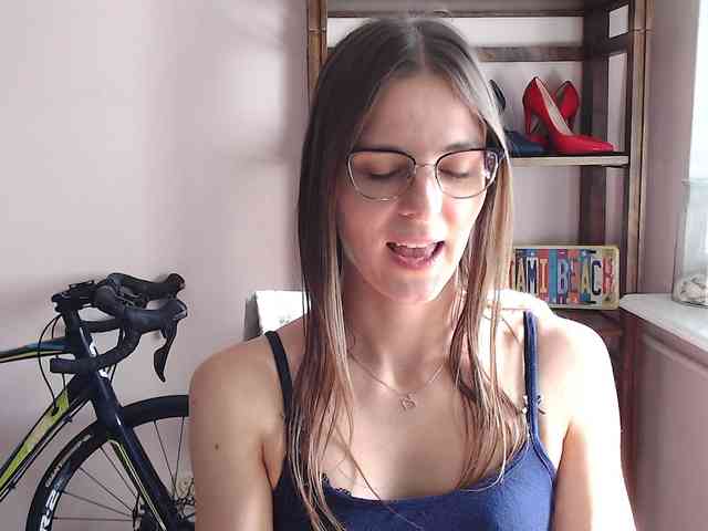 MegiKiss webcam