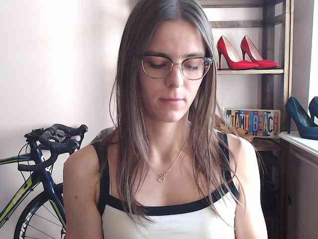 MegiKiss webcam