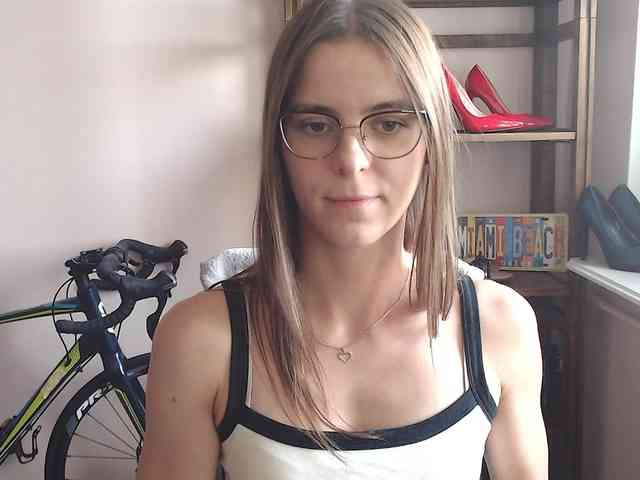 MegiKiss webcam