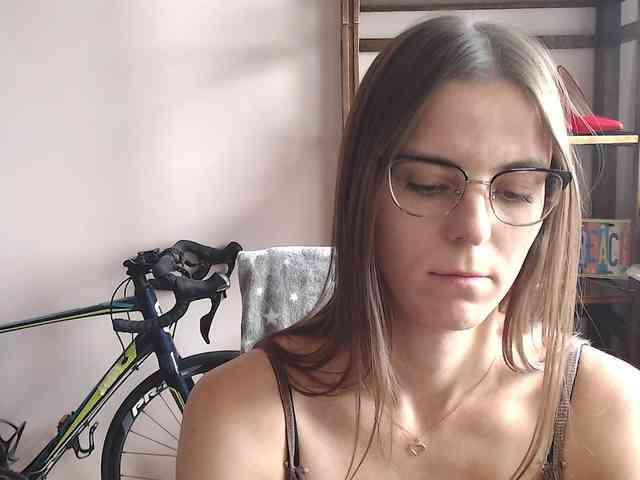 MegiKiss webcam