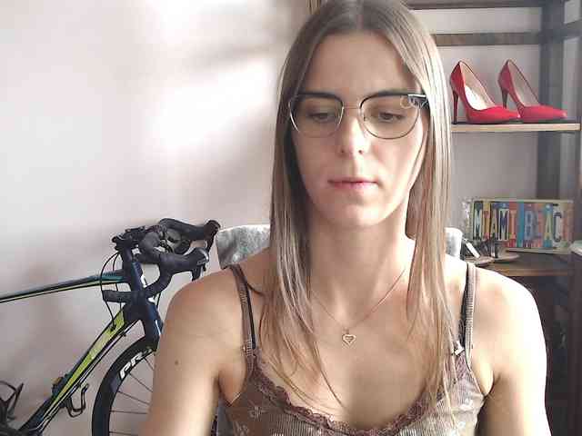 MegiKiss webcam