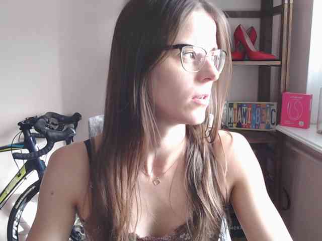 MegiKiss webcam