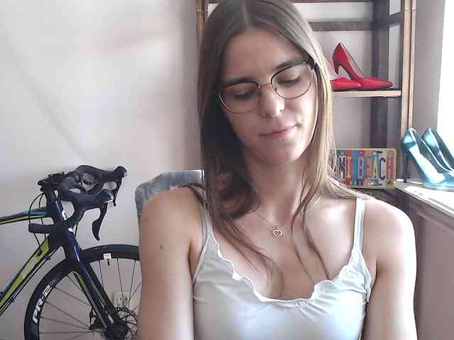 MegiKiss webcam