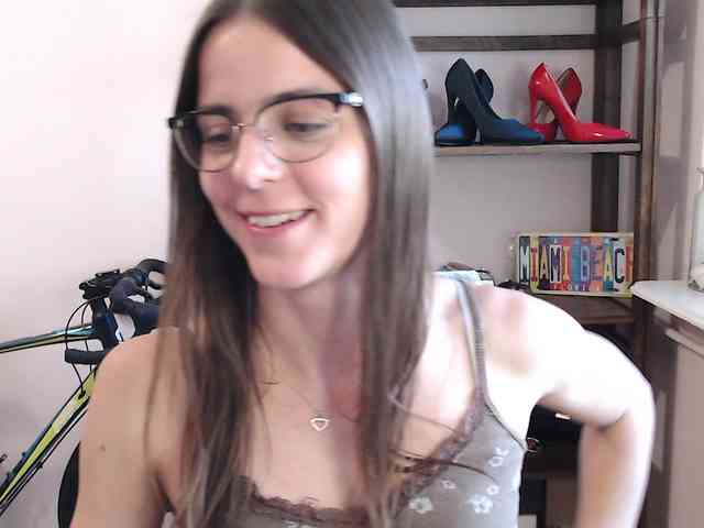 MegiKiss webcam