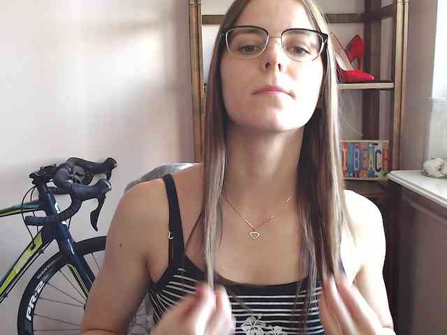MegiKiss webcam